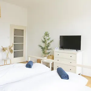  Apartamento Sunny Near Belvédère Castle
