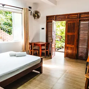 https://serene-home.kandyhotelsnow.com