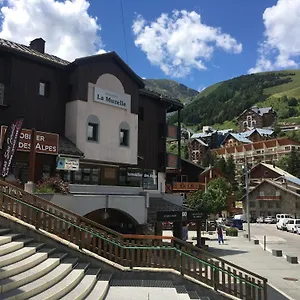 Skissim Classic - Résidence La Muzelle By Travelski , Les Deux Alpes France