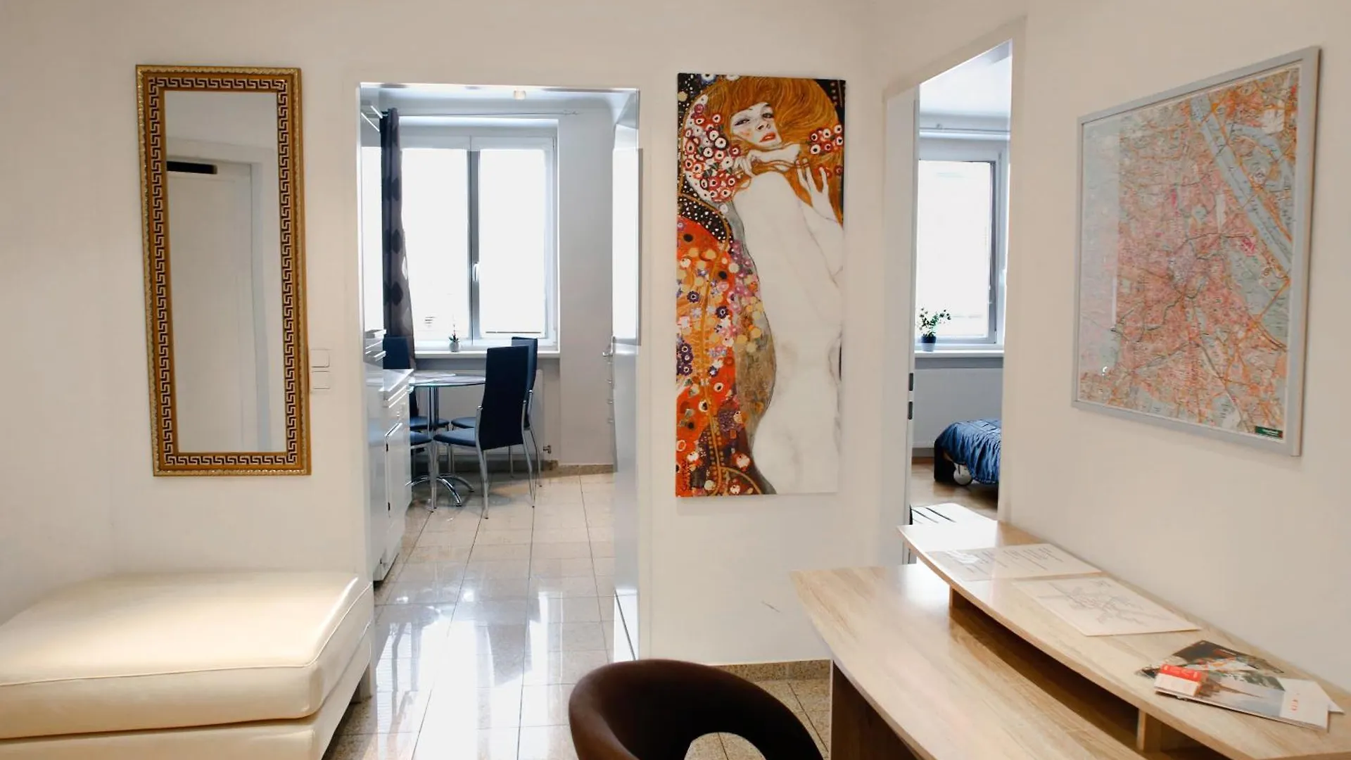 Elegant Vienna Apartment 0*,  Austria