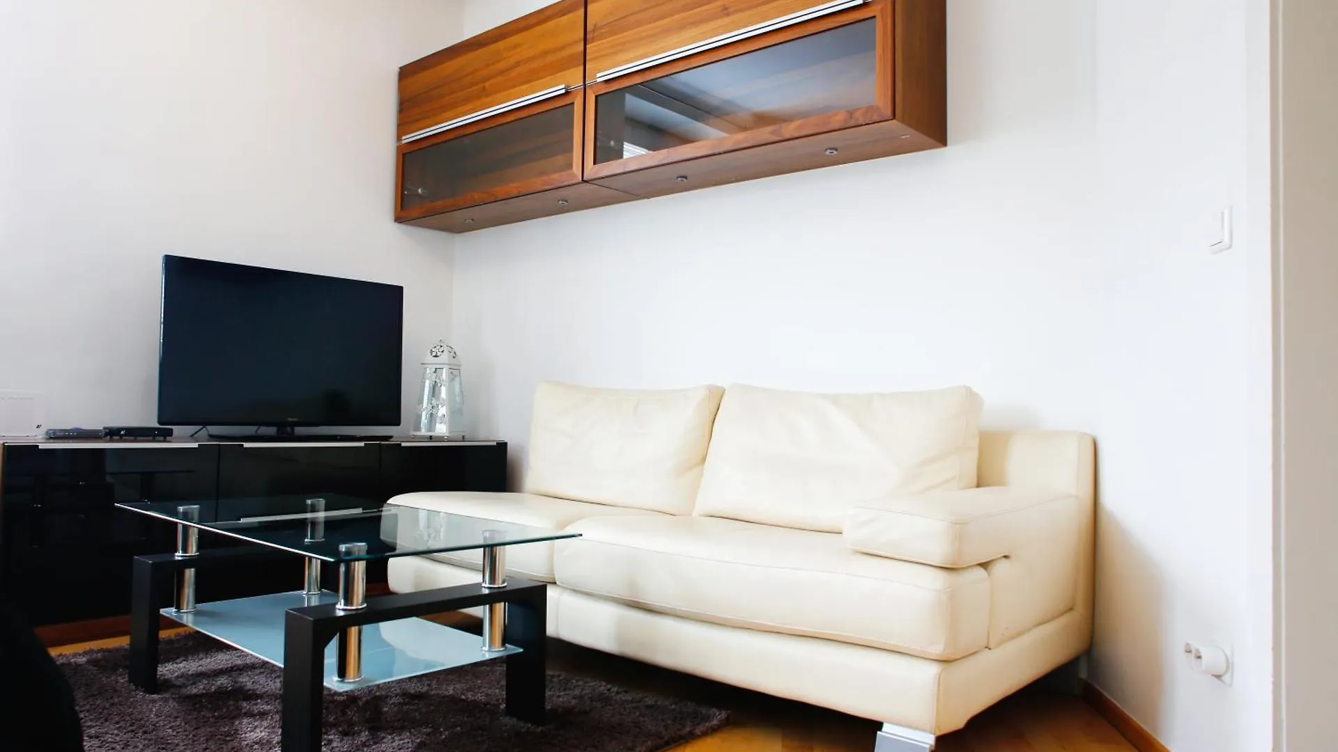 Elegant Vienna Apartment 0*,